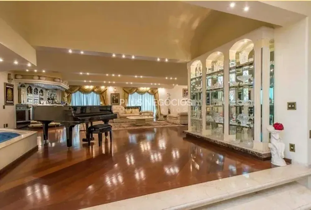 Casa, 6 quartos, 1300 m² - Foto 2