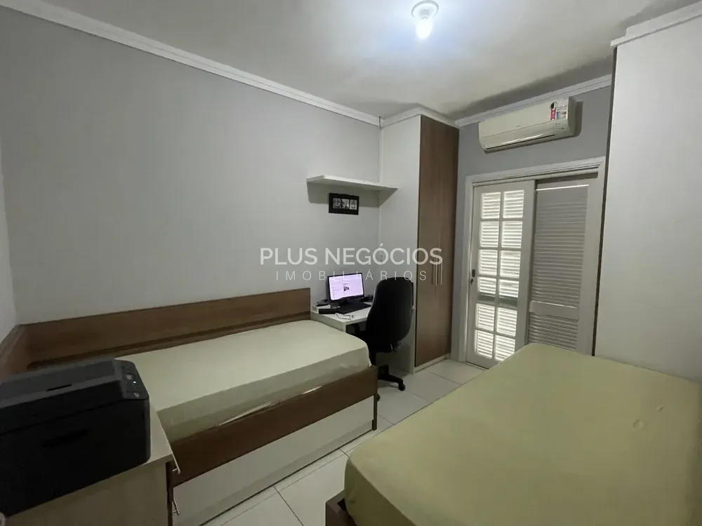 Casa, 4 quartos, 197 m² - Foto 4