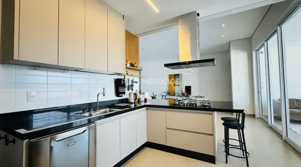 Casa, 4 quartos, 270 m² - Foto 6