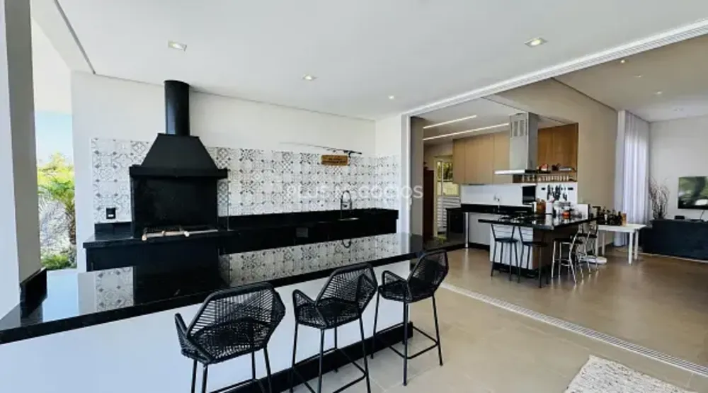 Casa, 4 quartos, 270 m² - Foto 4