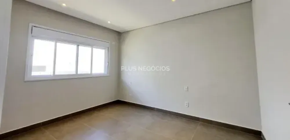 Casa, 4 quartos, 270 m² - Foto 10