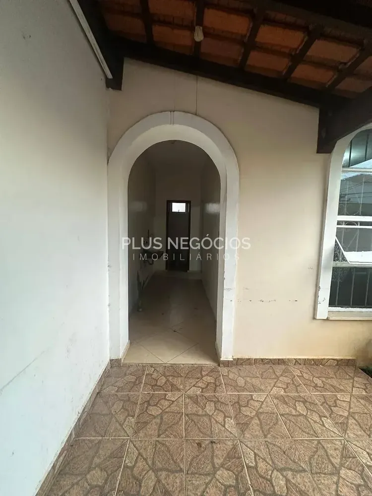 Casa, 3 quartos, 197 m² - Foto 2