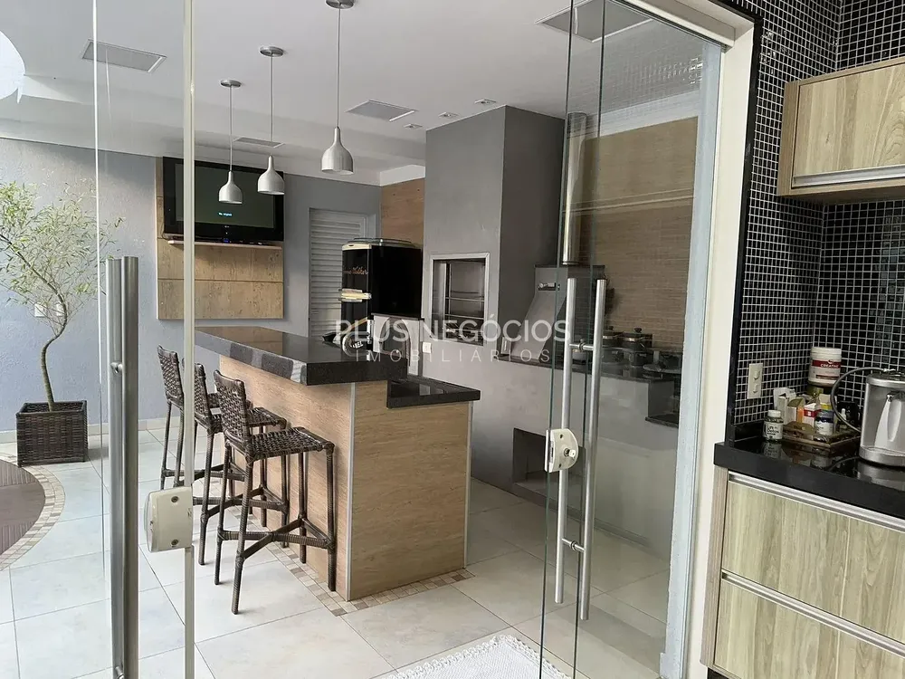 Casa, 3 quartos, 324 m² - Foto 7