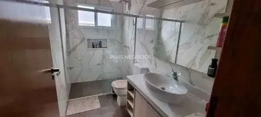 Casa, 3 quartos, 250 m² - Foto 3