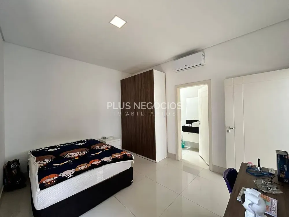 Casa, 3 quartos, 435 m² - Foto 2