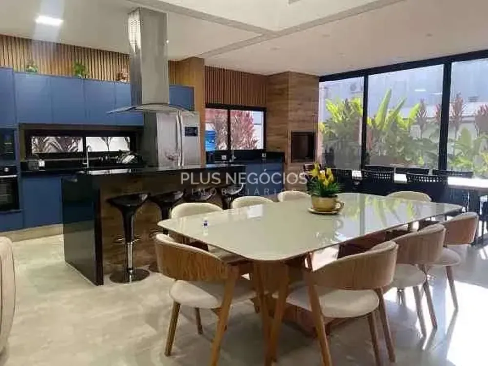 Casa, 3 quartos, 225 m² - Foto 2