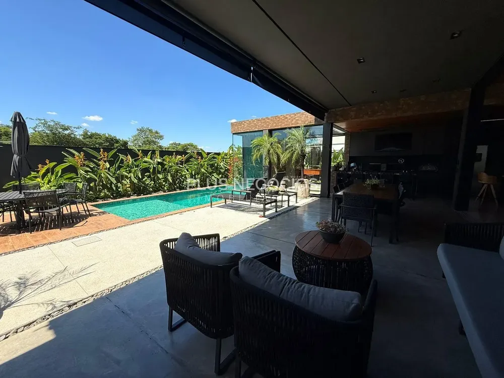 Casa, 4 quartos, 389 m² - Foto 2