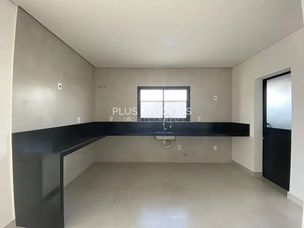 Casa, 3 quartos, 240 m² - Foto 7