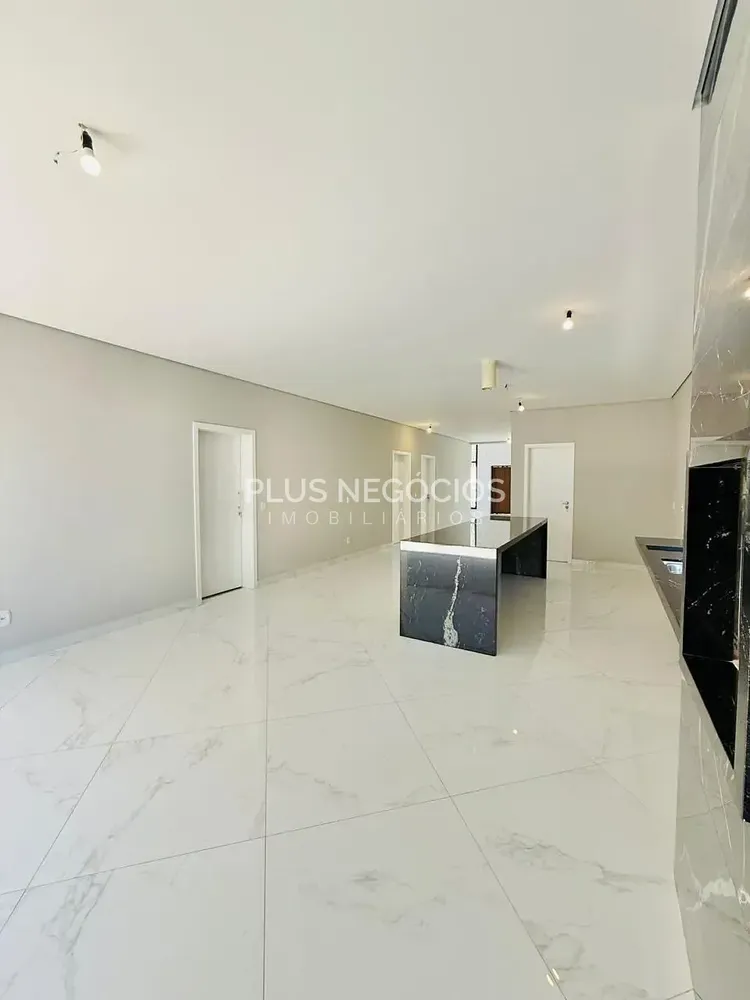 Casa, 3 quartos, 200 m² - Foto 12