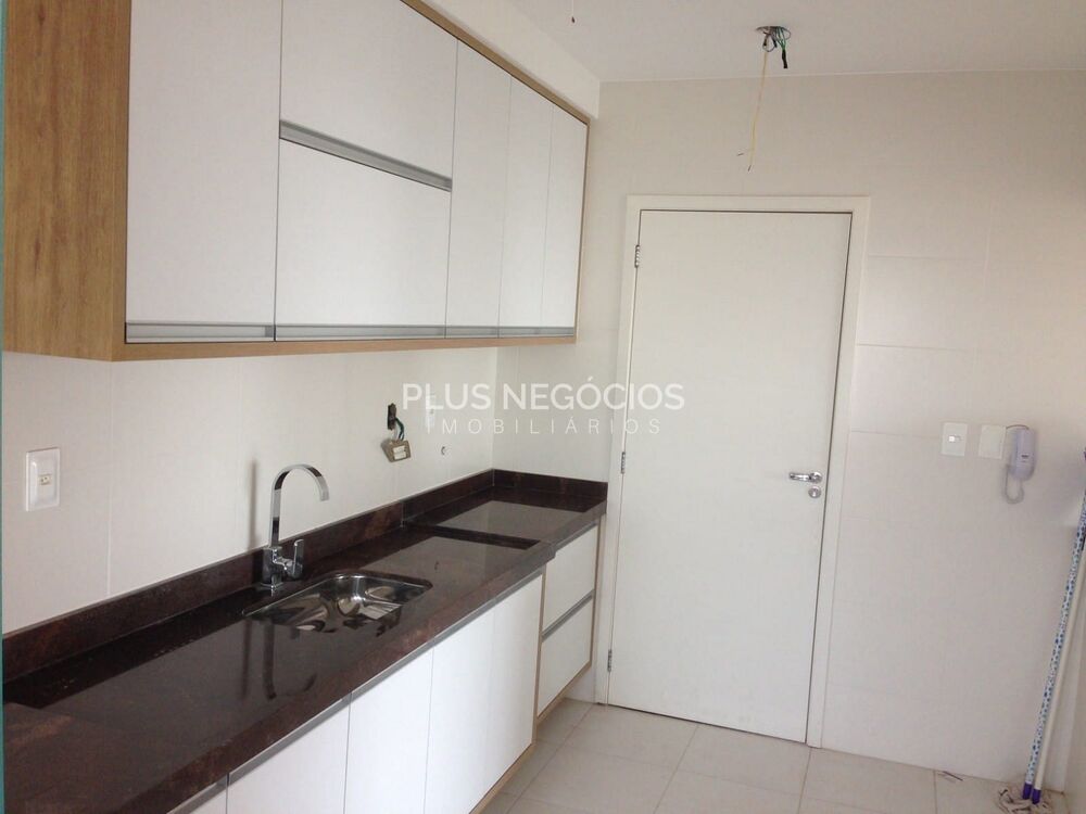 Apartamento à venda com 3 quartos, 120m² - Foto 11