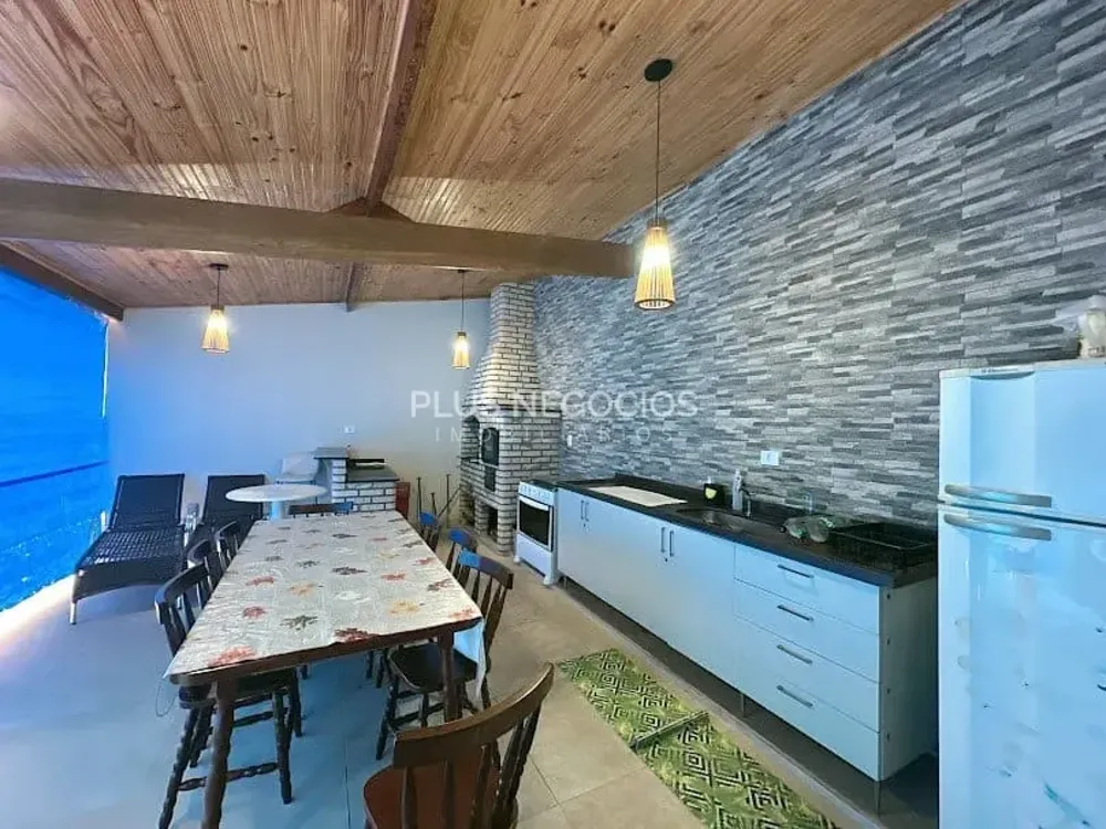 Casa, 5 quartos, 240 m² - Foto 5