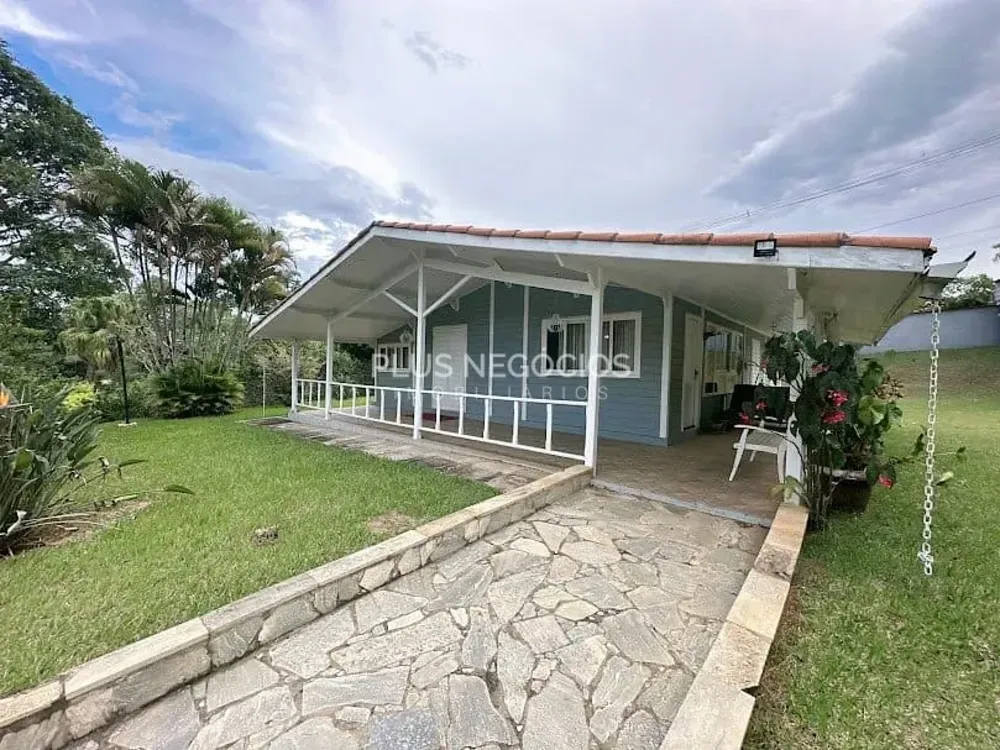 Casa, 5 quartos, 240 m² - Foto 1