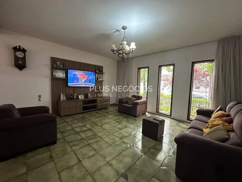 Casa, 3 quartos, 234 m² - Foto 8