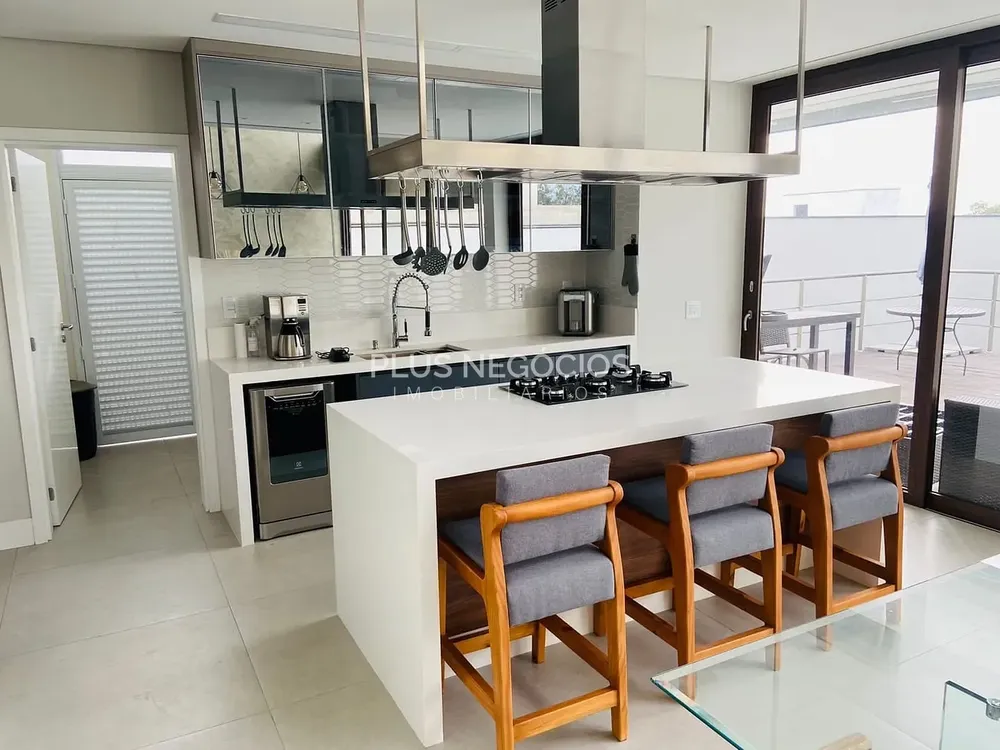 Casa, 3 quartos, 300 m² - Foto 3