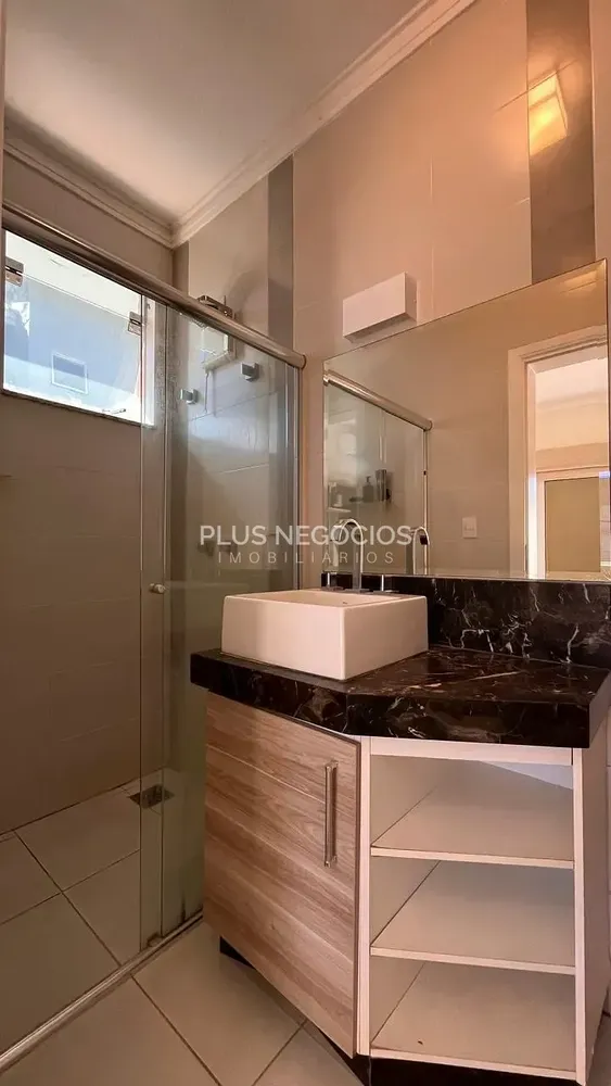 Casa, 3 quartos, 267 m² - Foto 3