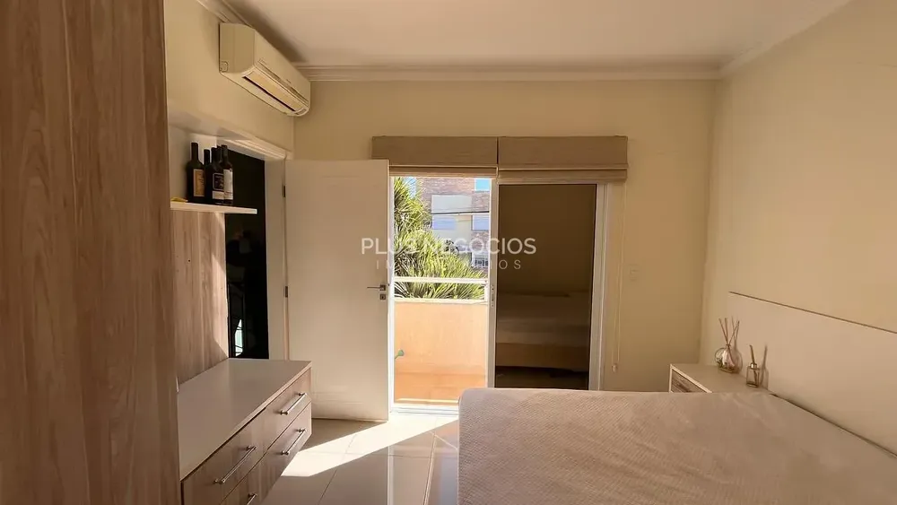 Casa, 3 quartos, 267 m² - Foto 2