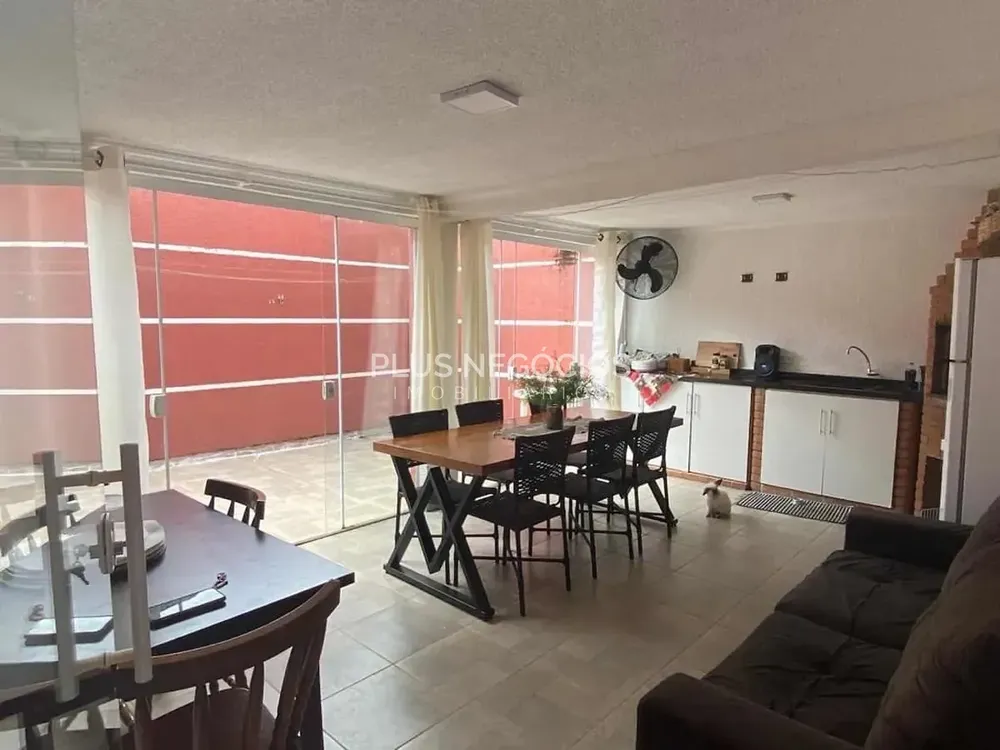 Casa, 3 quartos, 133 m² - Foto 4