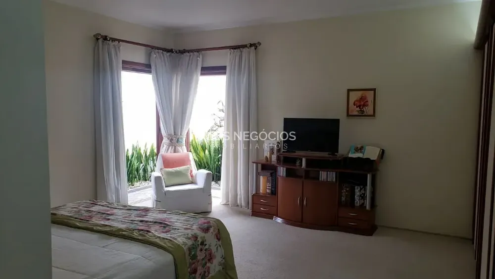 Casa, 6 quartos, 980 m² - Foto 3