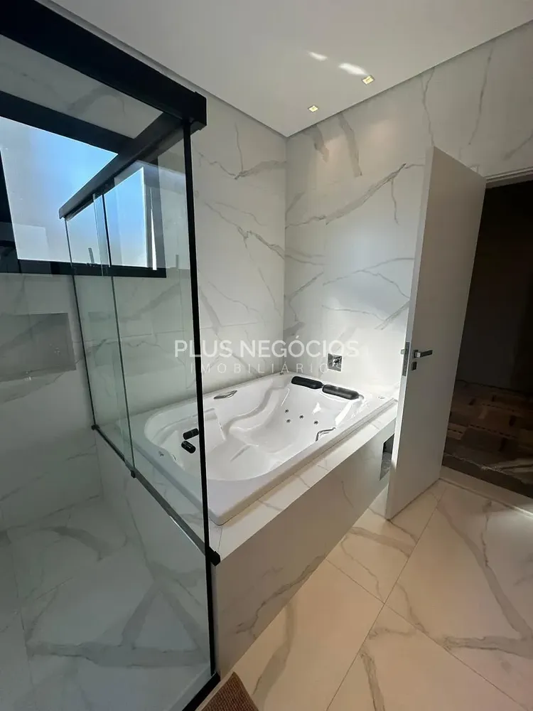 Casa, 3 quartos, 300 m² - Foto 2