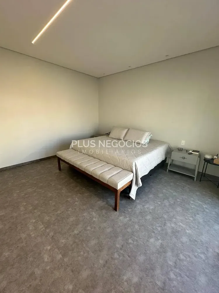 Casa, 3 quartos, 300 m² - Foto 1