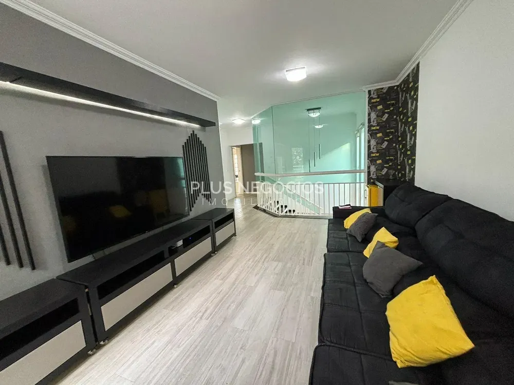 Casa, 3 quartos, 300 m² - Foto 2