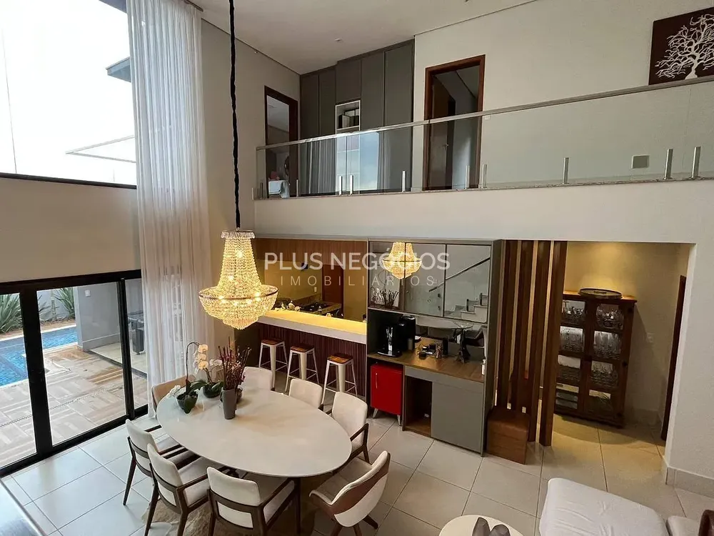 Casa, 3 quartos, 280 m² - Foto 8