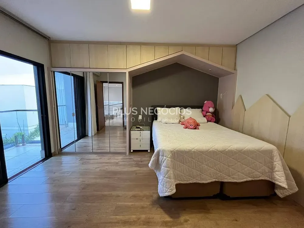 Casa, 3 quartos, 280 m² - Foto 4