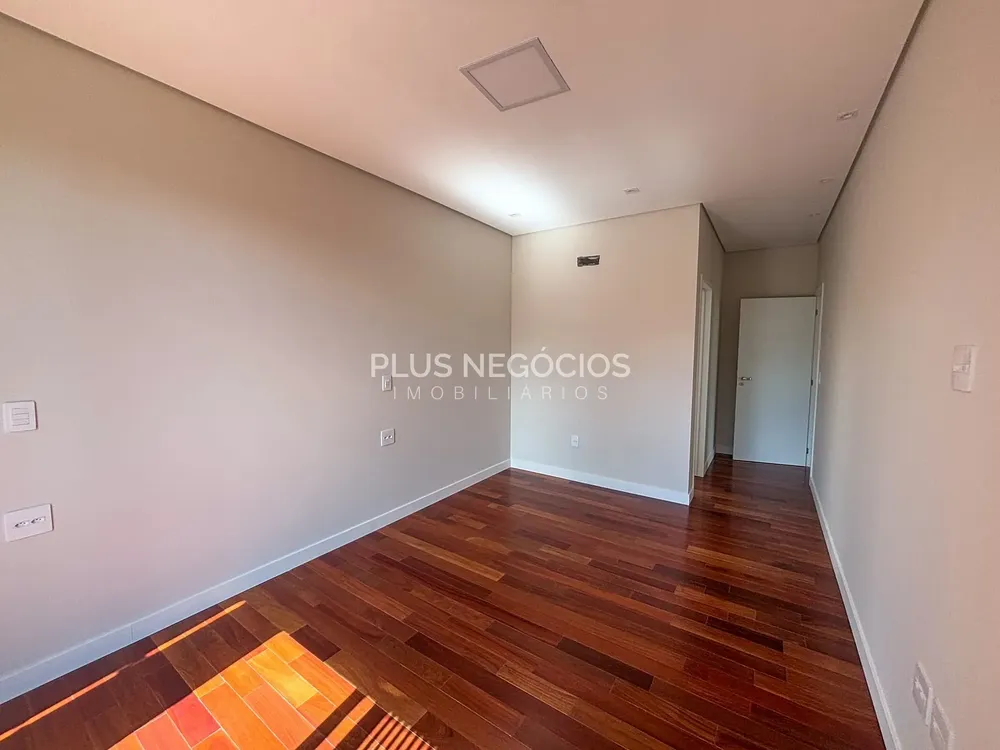 Casa, 4 quartos, 405 m² - Foto 2