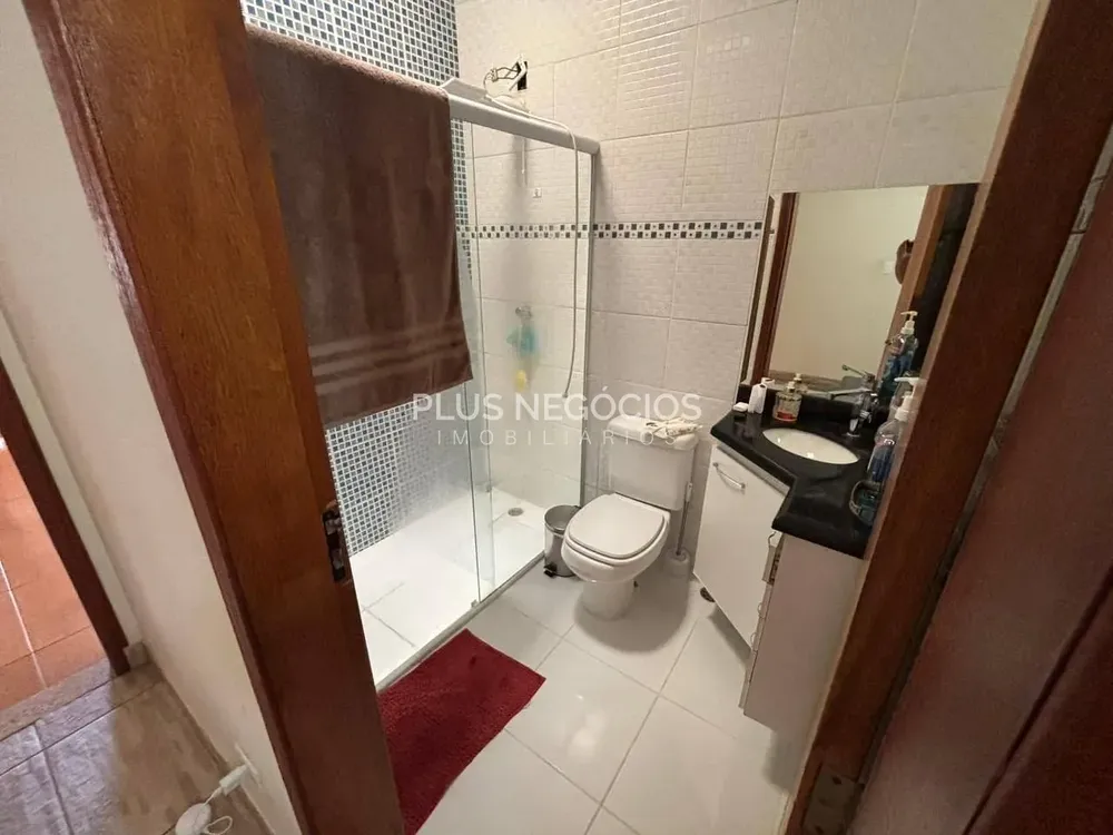 Casa, 3 quartos, 161 m² - Foto 1