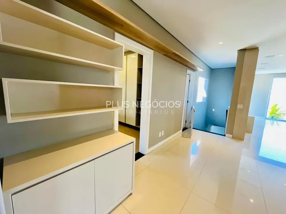 Casa, 4 quartos, 296 m² - Foto 3