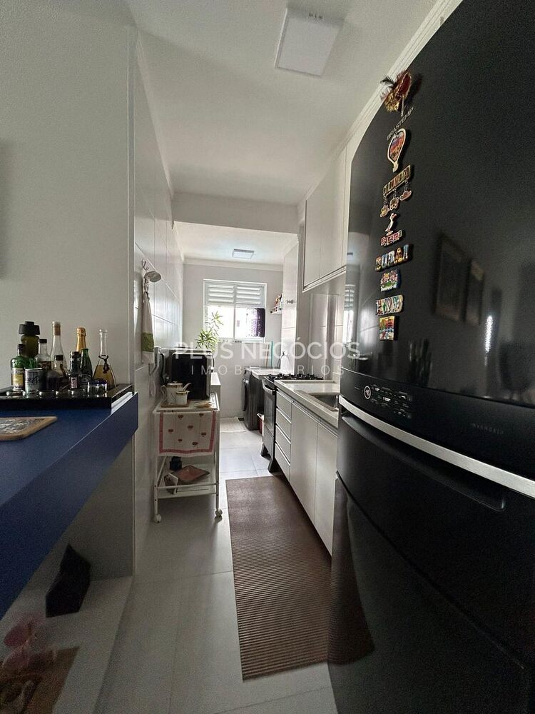 Apartamento à venda com 2 quartos, 52m² - Foto 3