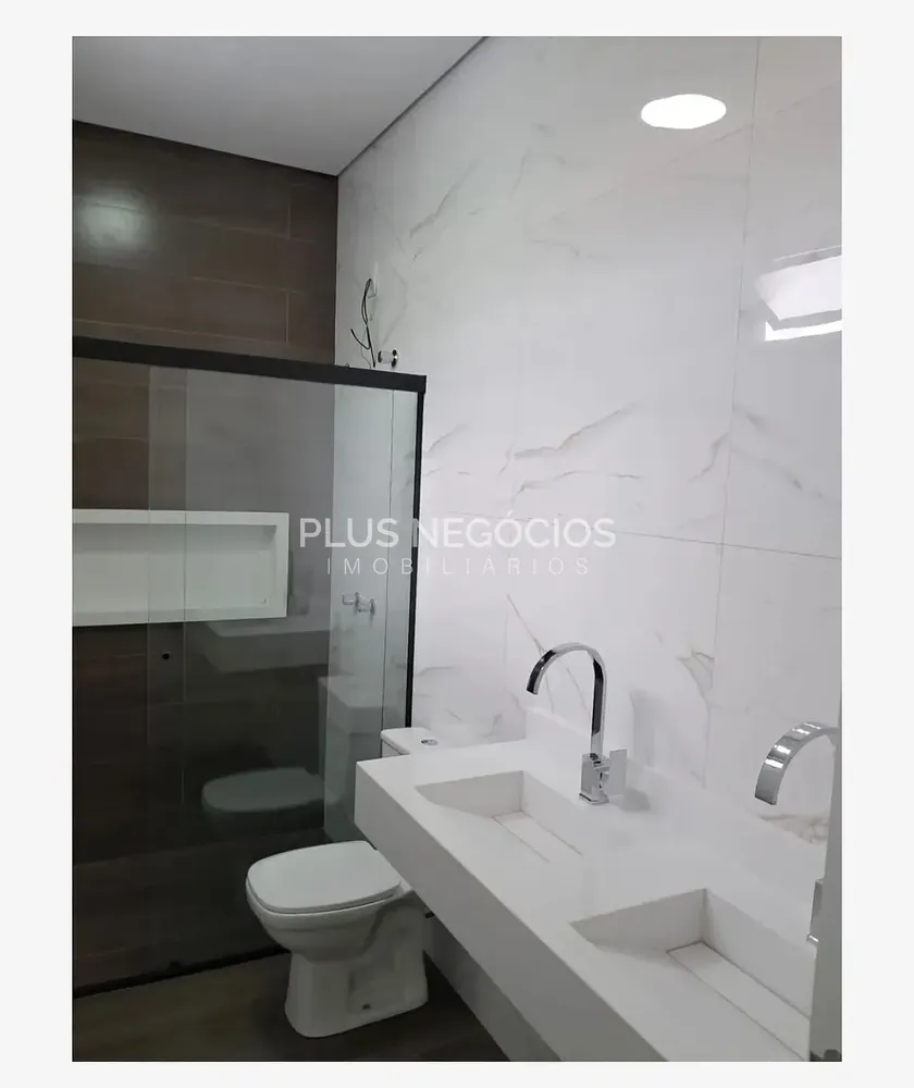 Casa, 3 quartos, 137 m² - Foto 1