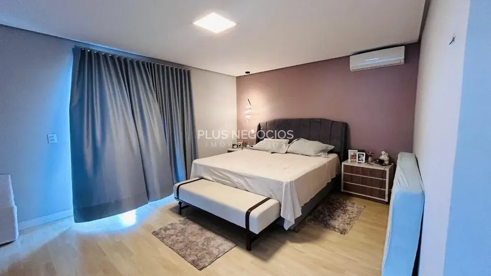 Casa, 4 quartos, 351 m² - Foto 4