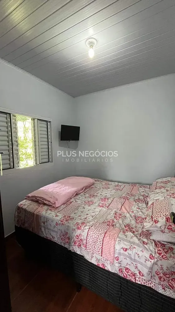 Chácara, 2 quartos, 2000 m² - Foto 1