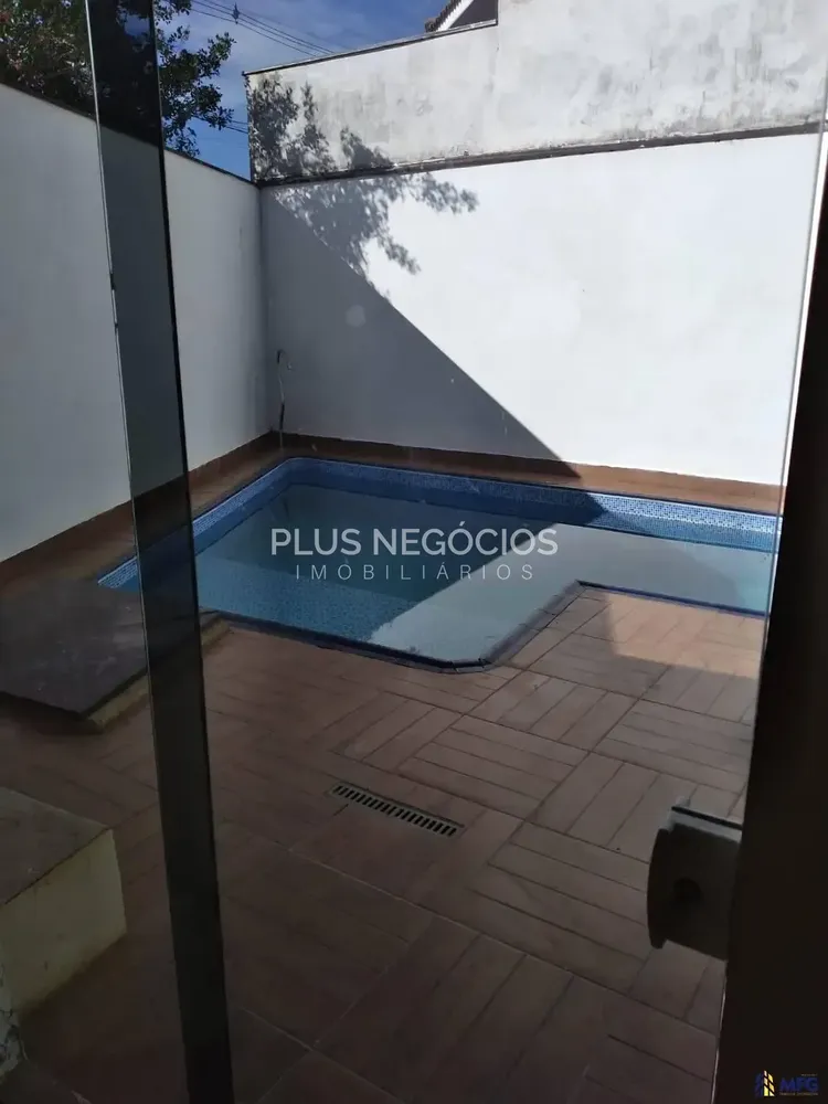 Casa, 3 quartos, 180 m² - Foto 2