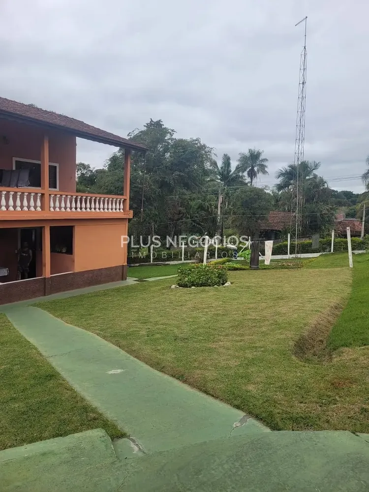 Chácara, 4 quartos, 2406 m² - Foto 2