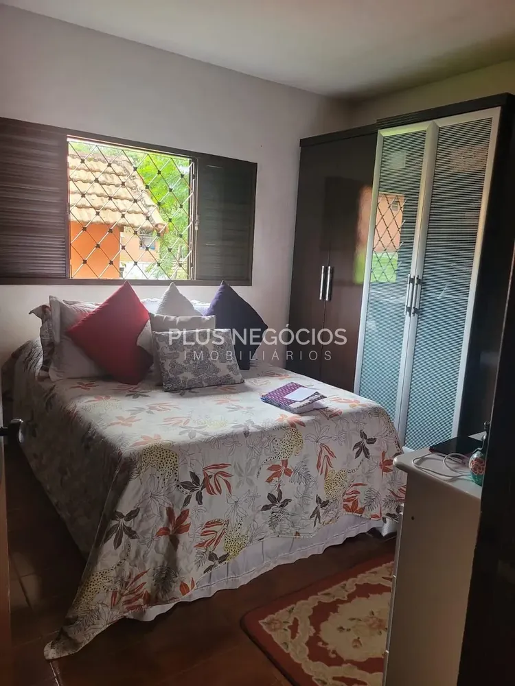 Chácara, 4 quartos, 2406 m² - Foto 11