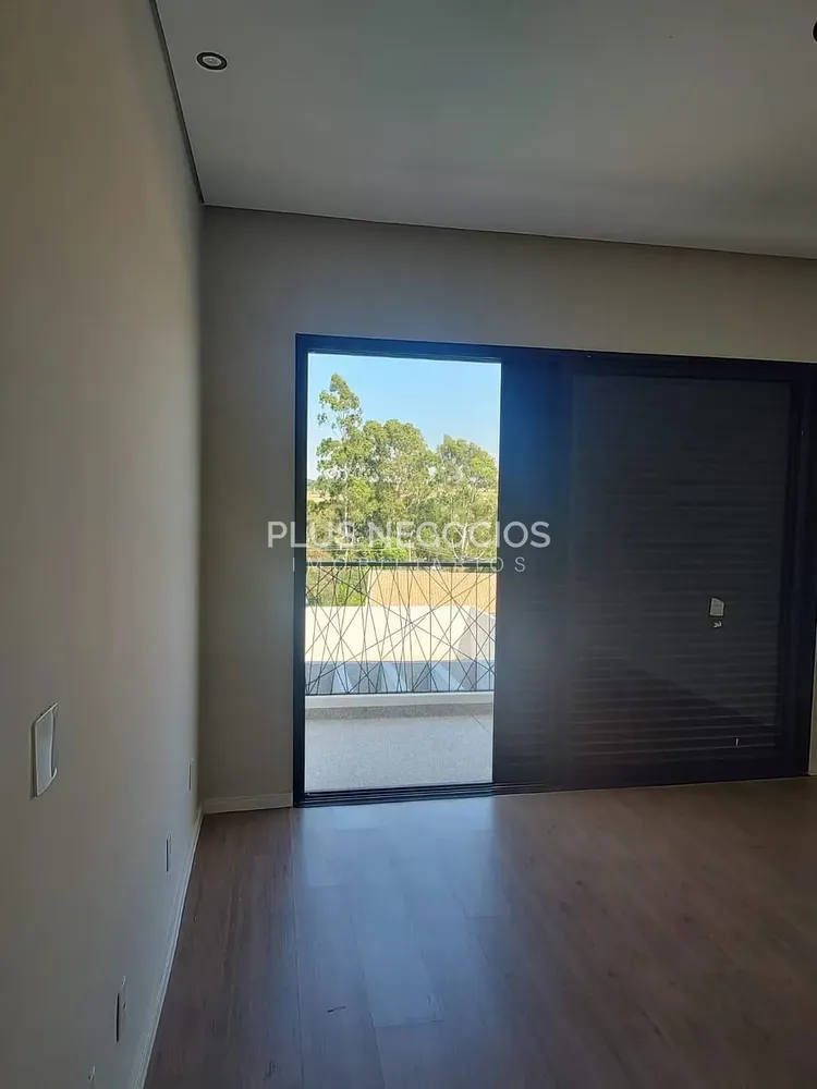 Casa, 3 quartos, 515 m² - Foto 1