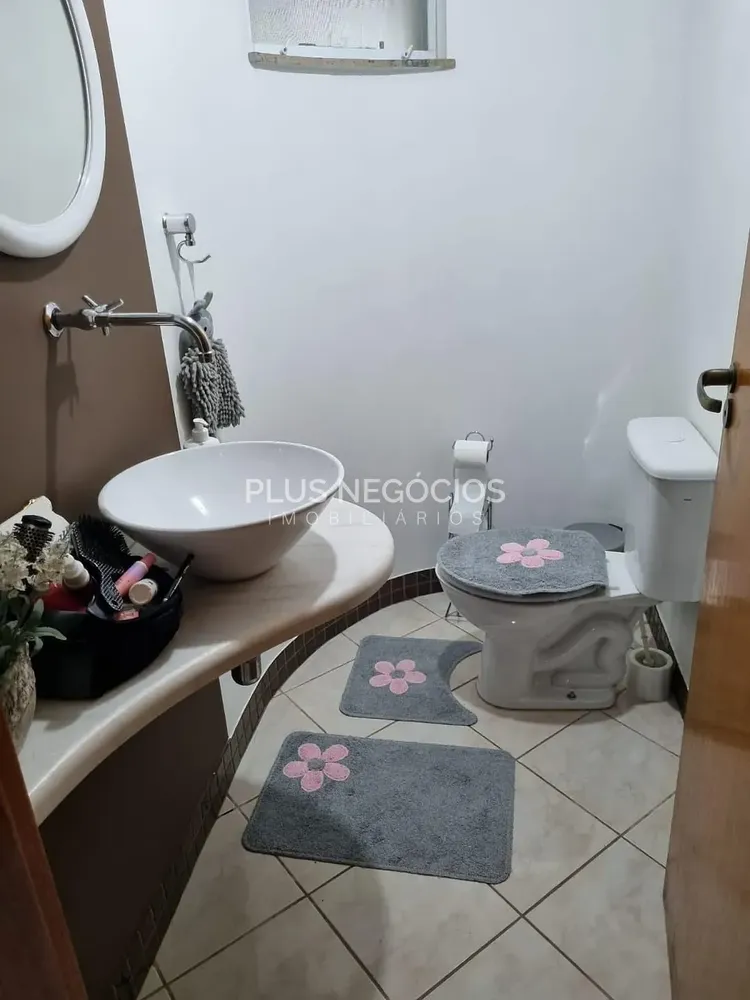 Casa, 4 quartos, 220 m² - Foto 12
