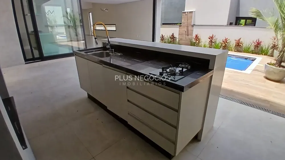 Casa, 4 quartos, 300 m² - Foto 1