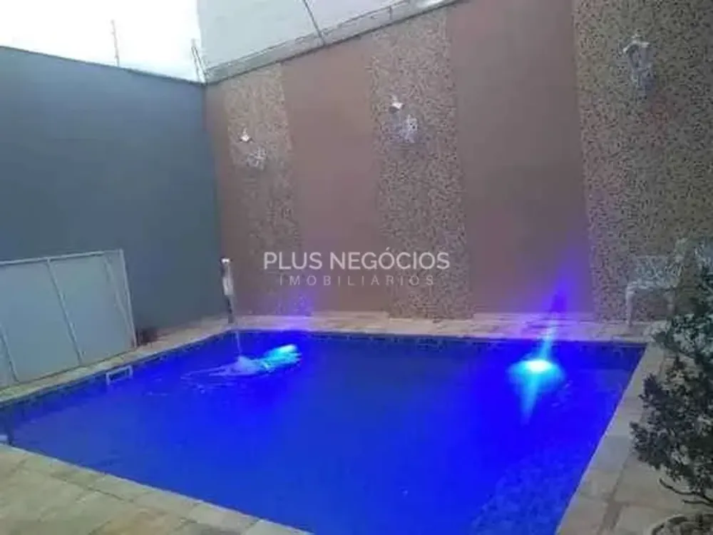 Sobrado, 4 quartos, 340 m² - Foto 2
