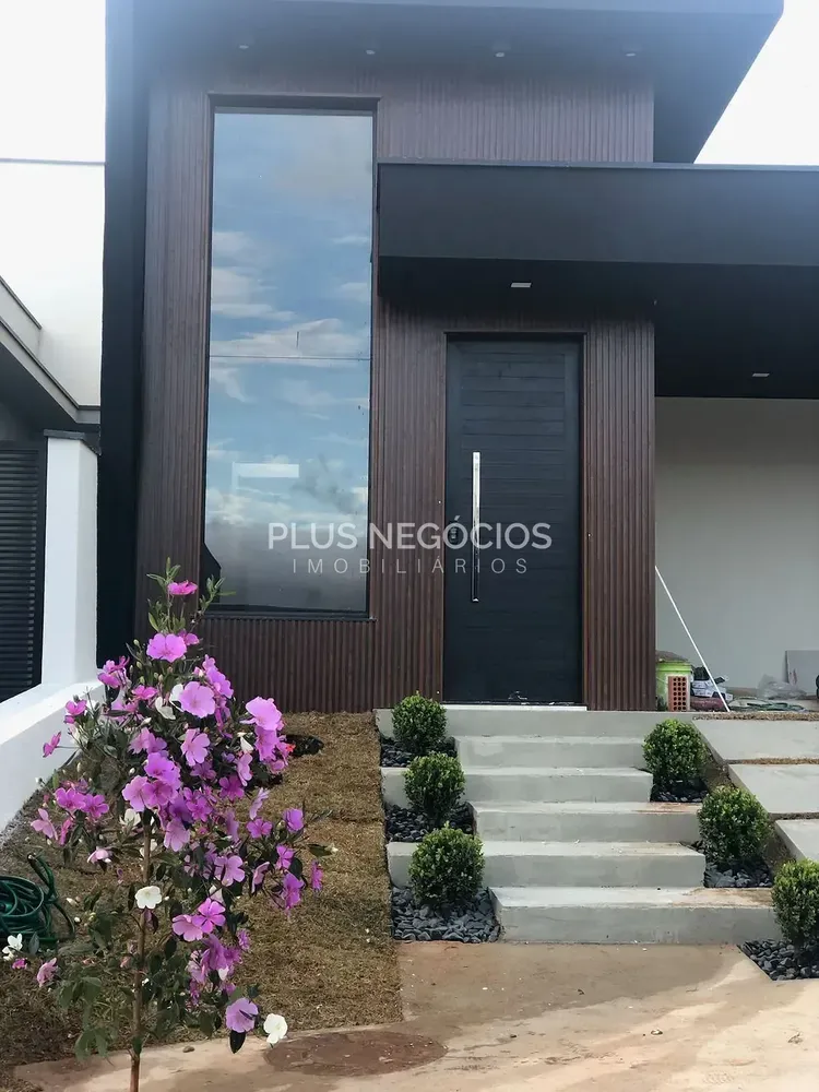 Casa, 3 quartos, 335 m² - Foto 1