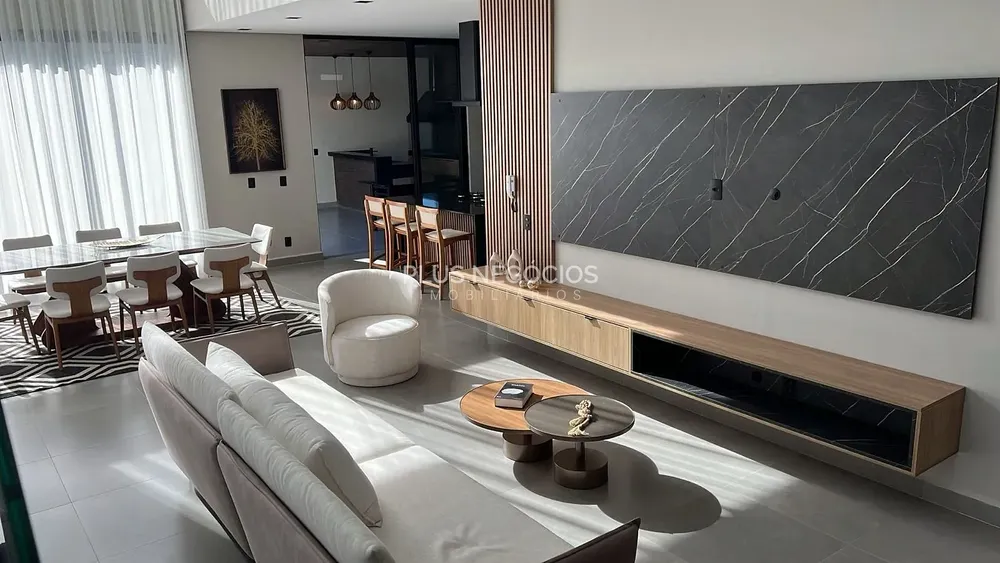 Casa, 4 quartos, 285 m² - Foto 3