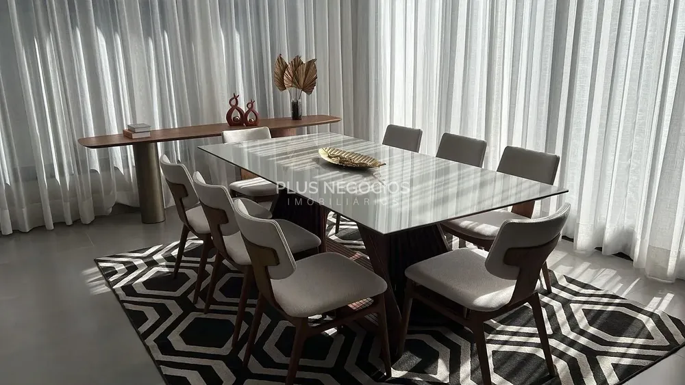 Casa, 4 quartos, 285 m² - Foto 2