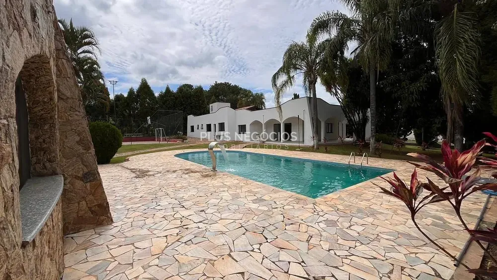 Casa, 4 quartos, 600 m² - Foto 1