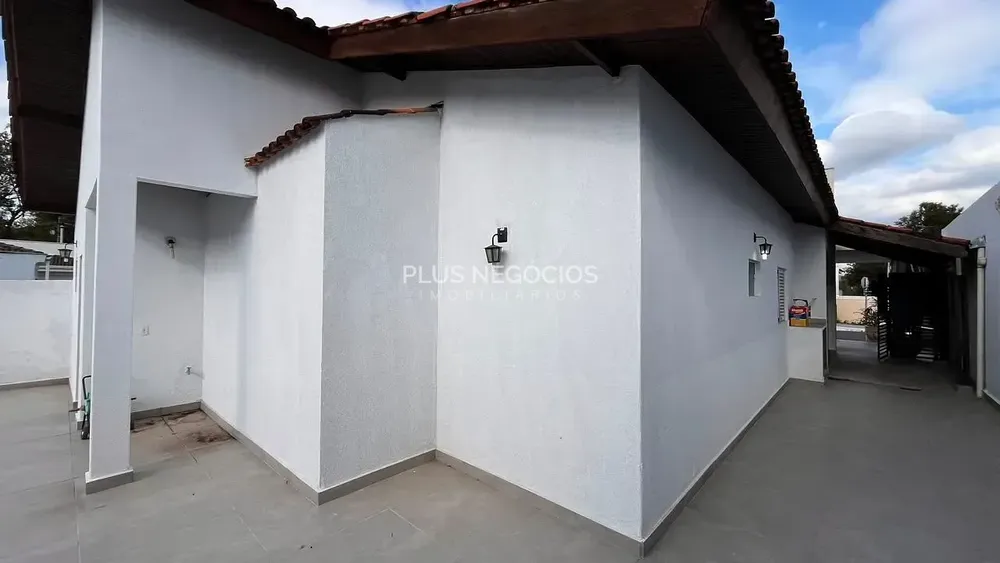 Casa, 3 quartos, 200 m² - Foto 1