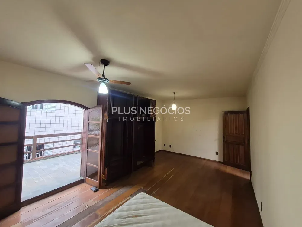 Casa, 3 quartos, 358 m² - Foto 10