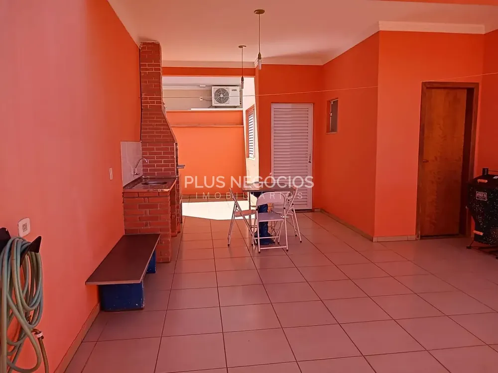 Casa, 3 quartos, 164 m² - Foto 2