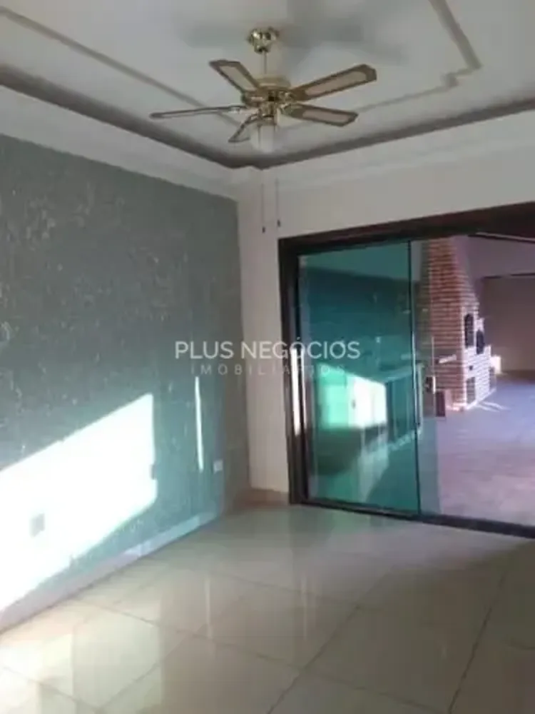 Casa, 3 quartos, 300 m² - Foto 8