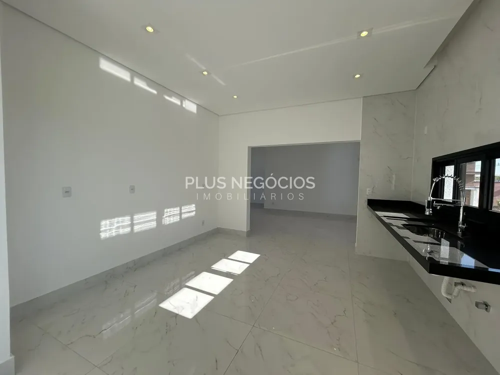 Casa, 4 quartos, 210 m² - Foto 5